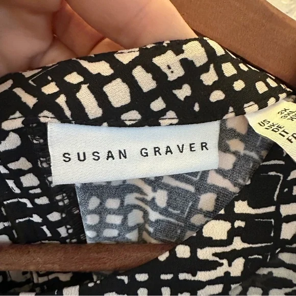 Susan Graver Plus 3X Black White Geometric Print Pleated Blouse Top Career Chic - Picture 4 of 10